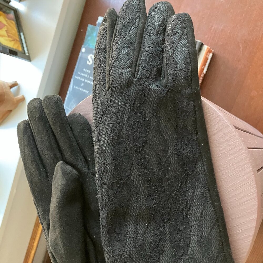Black Lace and Leather Signature Gloves
